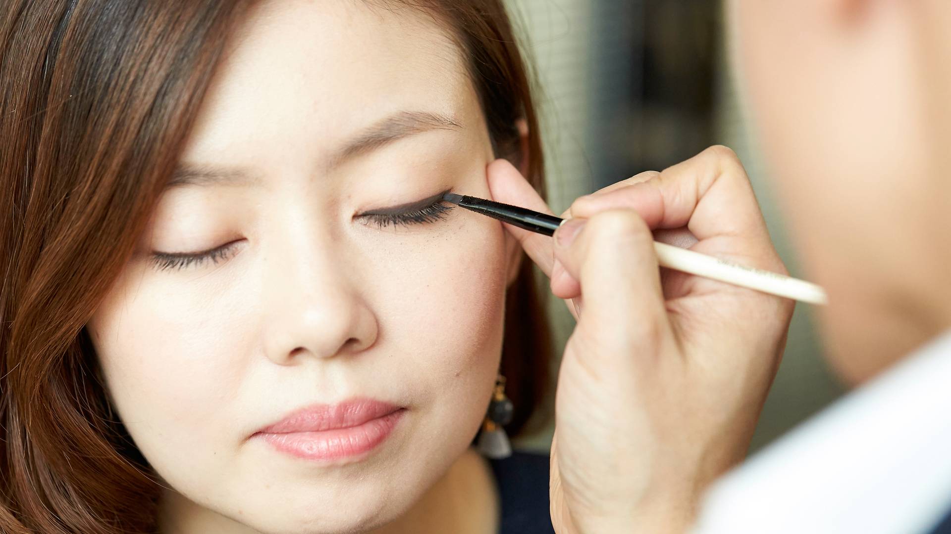 12 Smart Makeup Hacks From Beauty Lovers